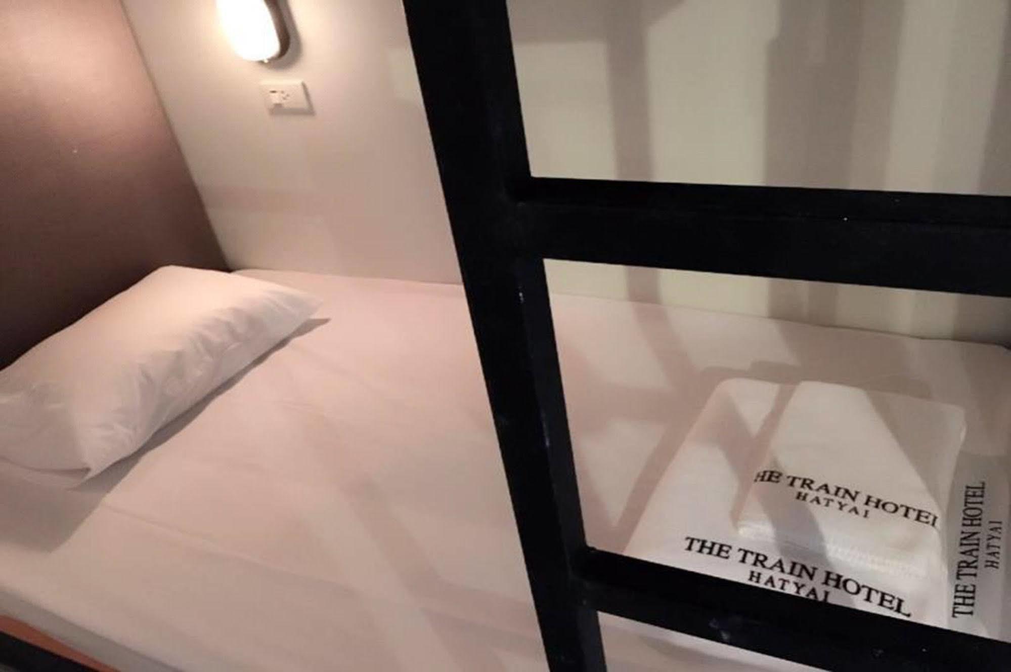The Train Hotel Hatyai Hat Yai Eksteriør billede