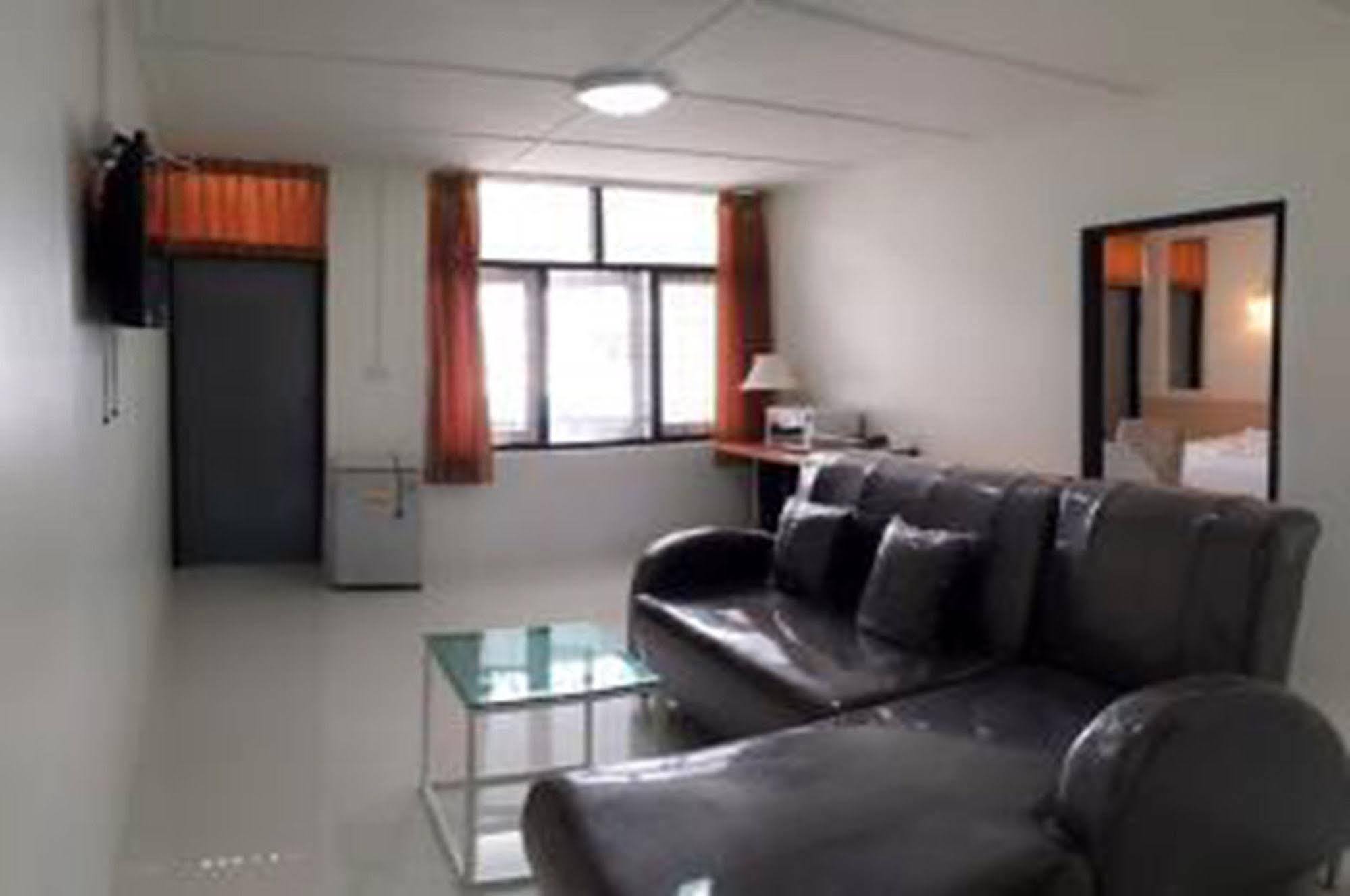The Train Hotel Hatyai Hat Yai Eksteriør billede