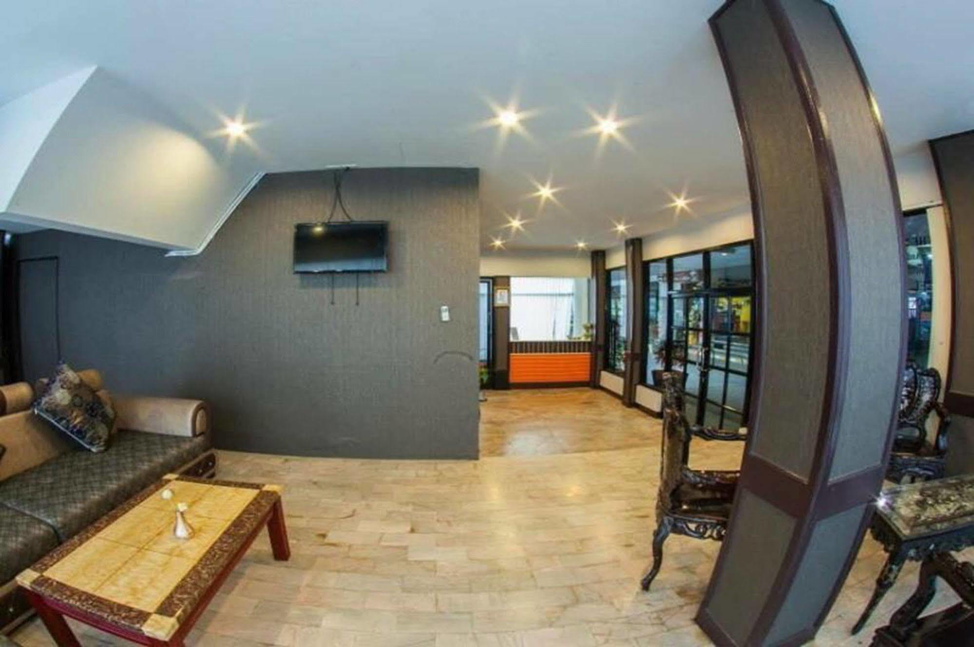 The Train Hotel Hatyai Hat Yai Eksteriør billede
