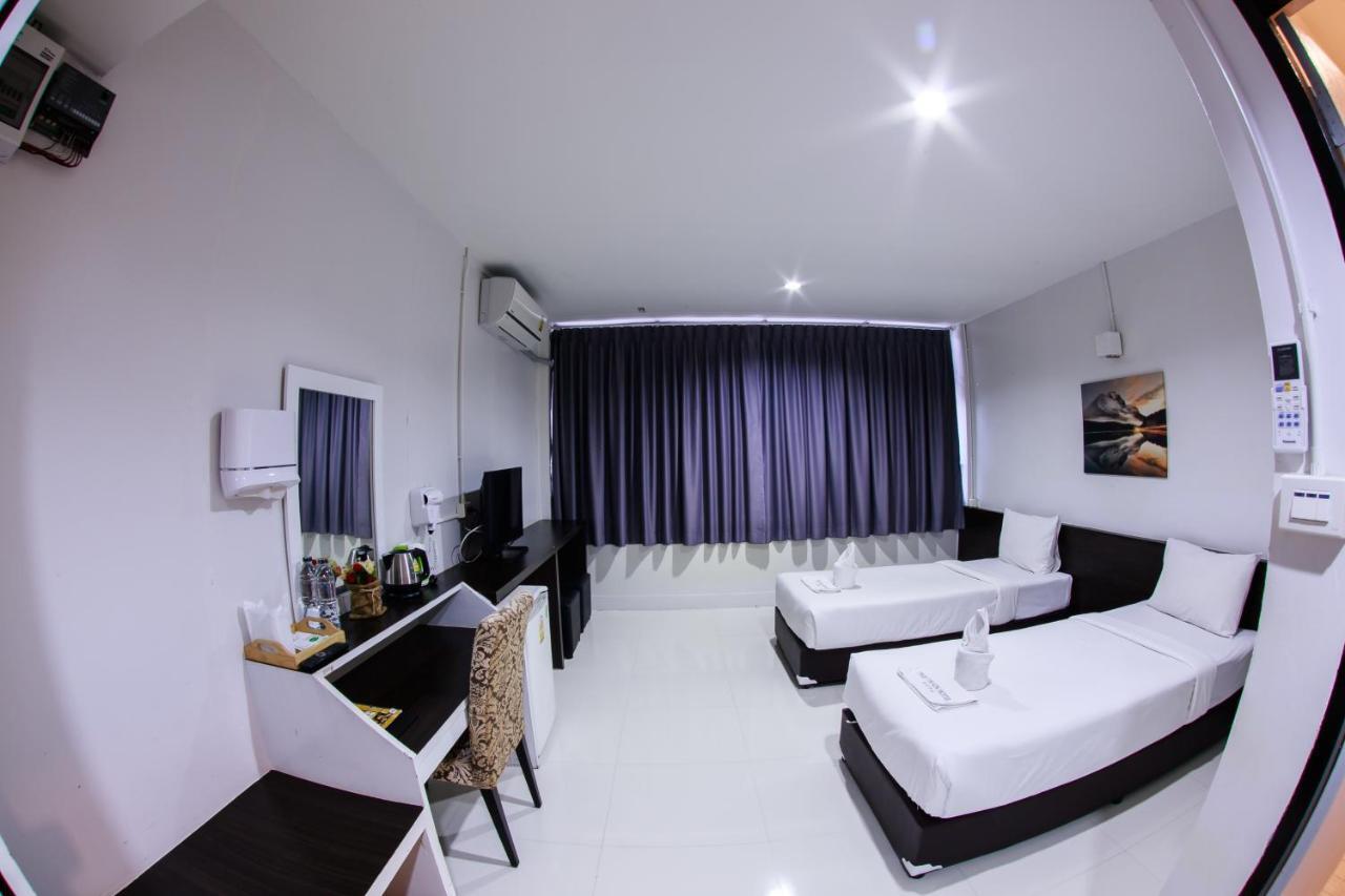 The Train Hotel Hatyai Hat Yai Eksteriør billede